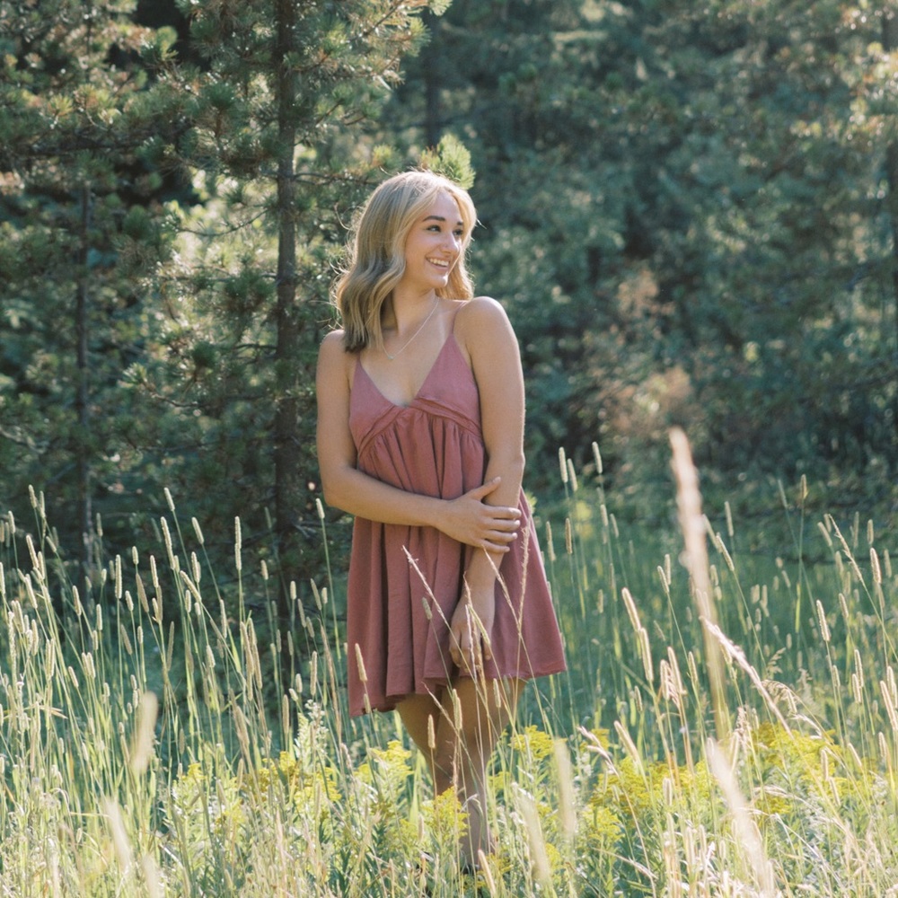 Meet your Posher, Olivia